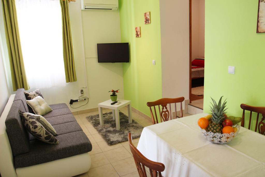 Apartmani Strada Kaštela Esterno foto